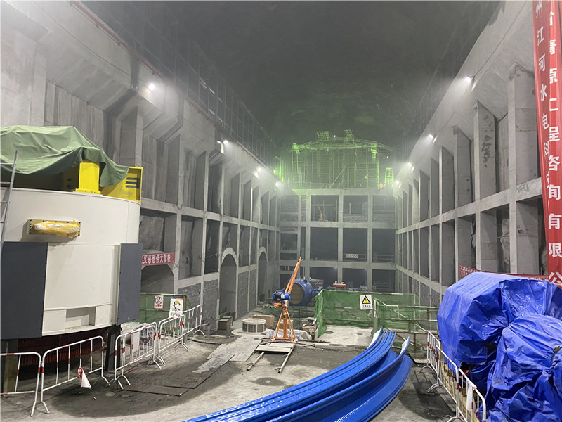 水電站室內(nèi)廠房拱形屋面施工計(jì)劃高空作業(yè)安全防護(hù) 水電站室內(nèi)廠房拱形屋面施工計(jì)劃高空作業(yè)安全防護(hù)